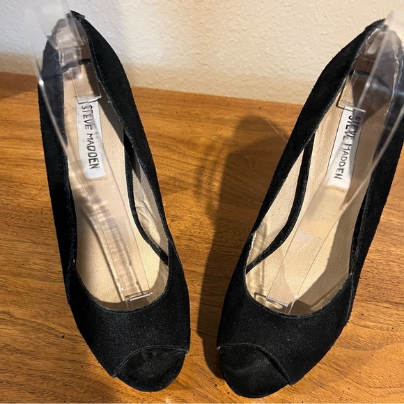 Steve Madden Black Suede Platform Heels  P-Rossi Size 7.5 - Picture 3 of 5